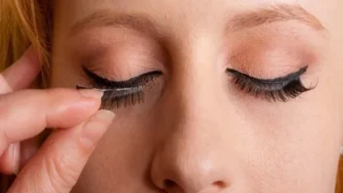 Consejos para aplicar pestañas postizas