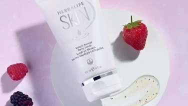 ​​Gel Exfoliante Instantáneo con Frutos Rojos de Herbalife SKIN