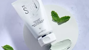 ​​Mascarilla Purificante de Arcilla con Menta de Herbalife SKIN​