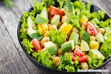 Maneras de preparar ensaladas con aspecto atractivo